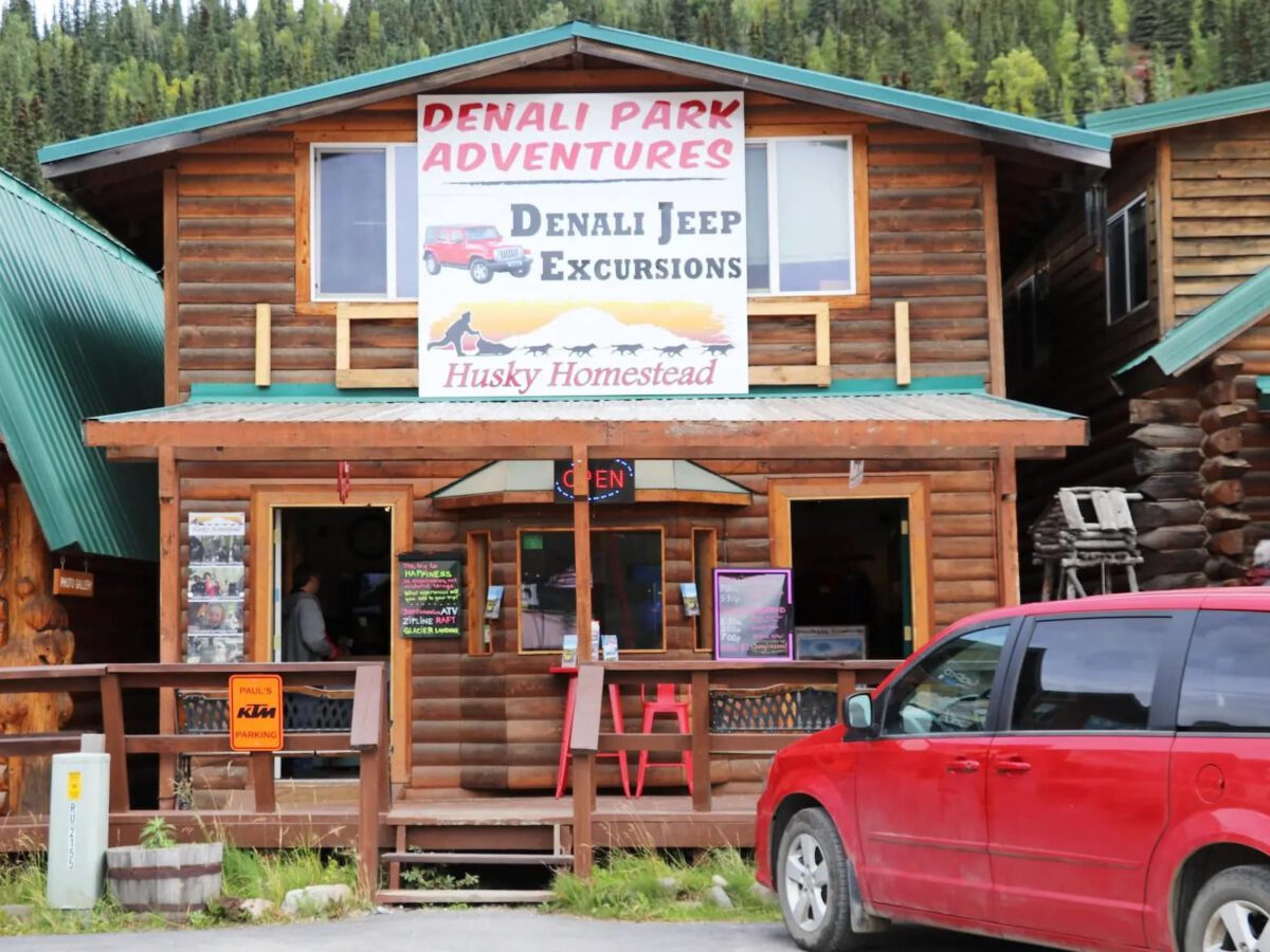 The front of the Denali Park Adventures and Denali Jeep Excursions summer tour office.